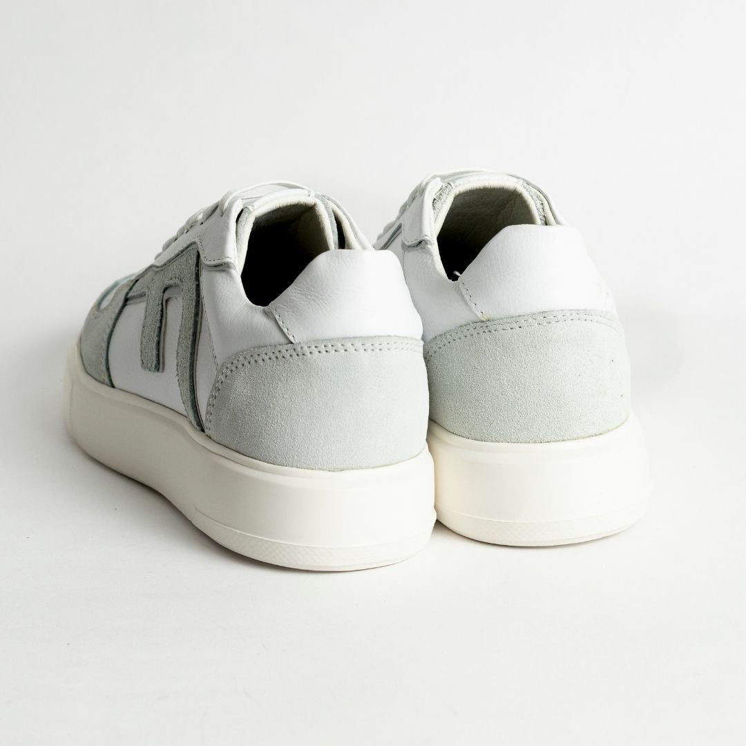 Zapato en Cuero 616 Blanco Con Gris