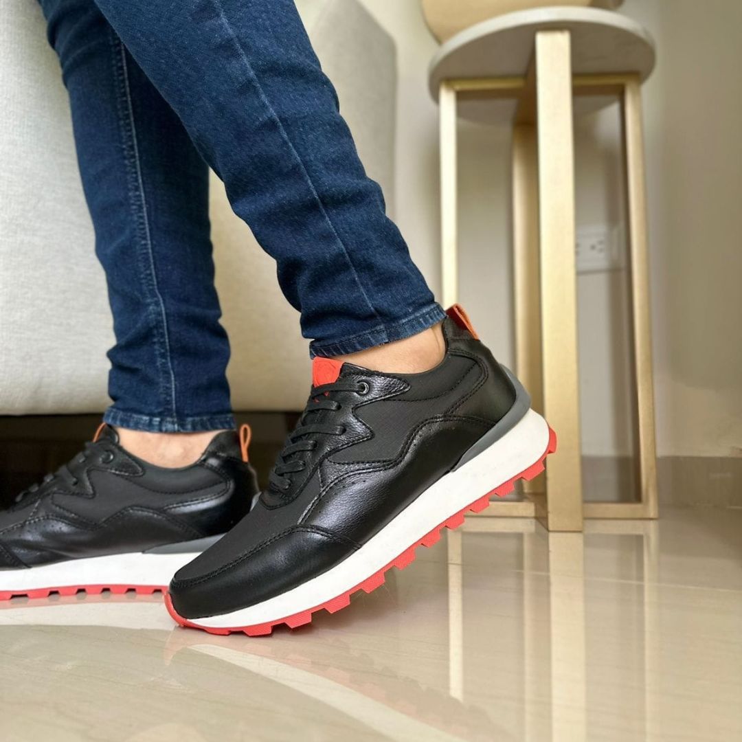 Zapato En Cuero Cr7 premium Color Negro Suela naranja