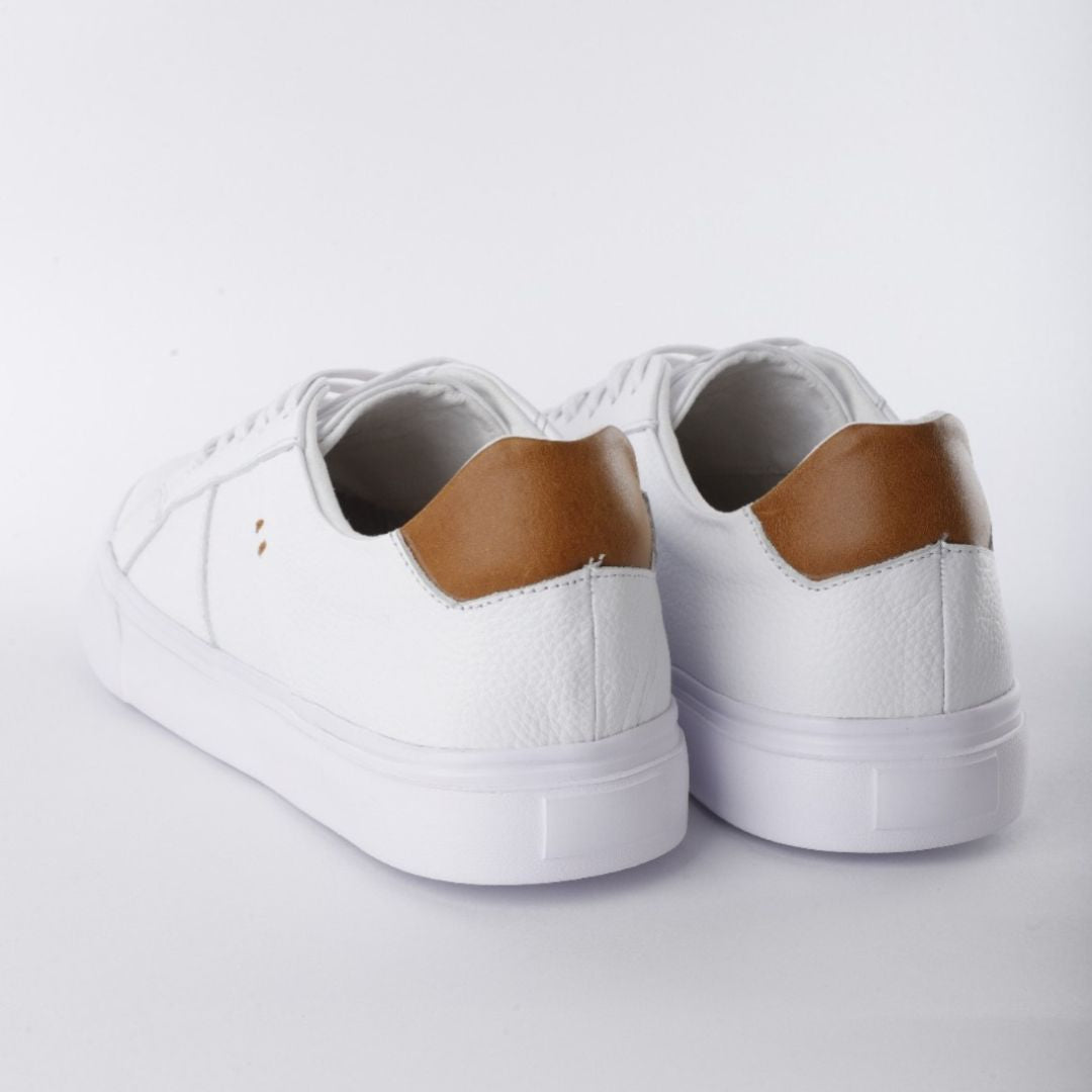 Zapato en Cuero 572 Color blanco con Miel