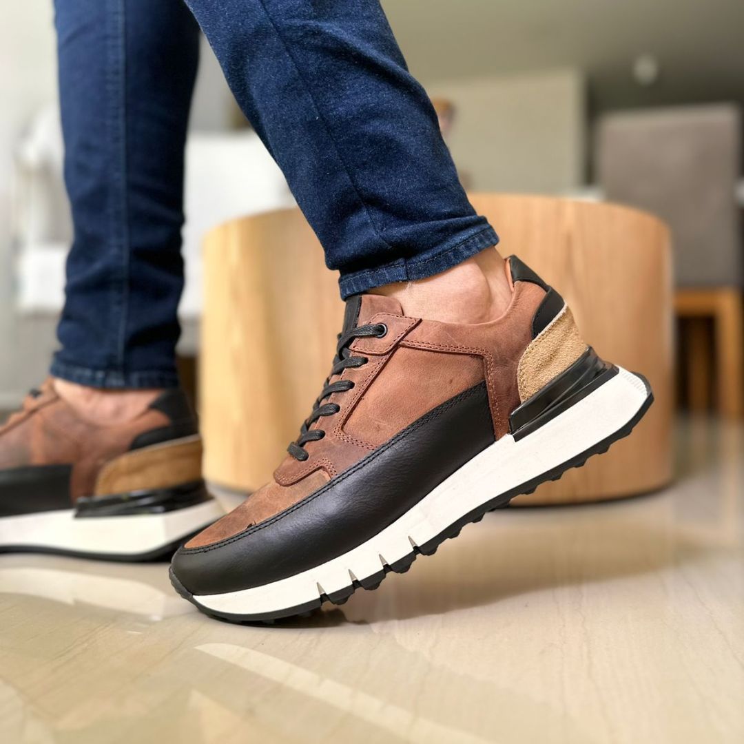 Zapato en Cuero Premium ref. 600 A Café con negro