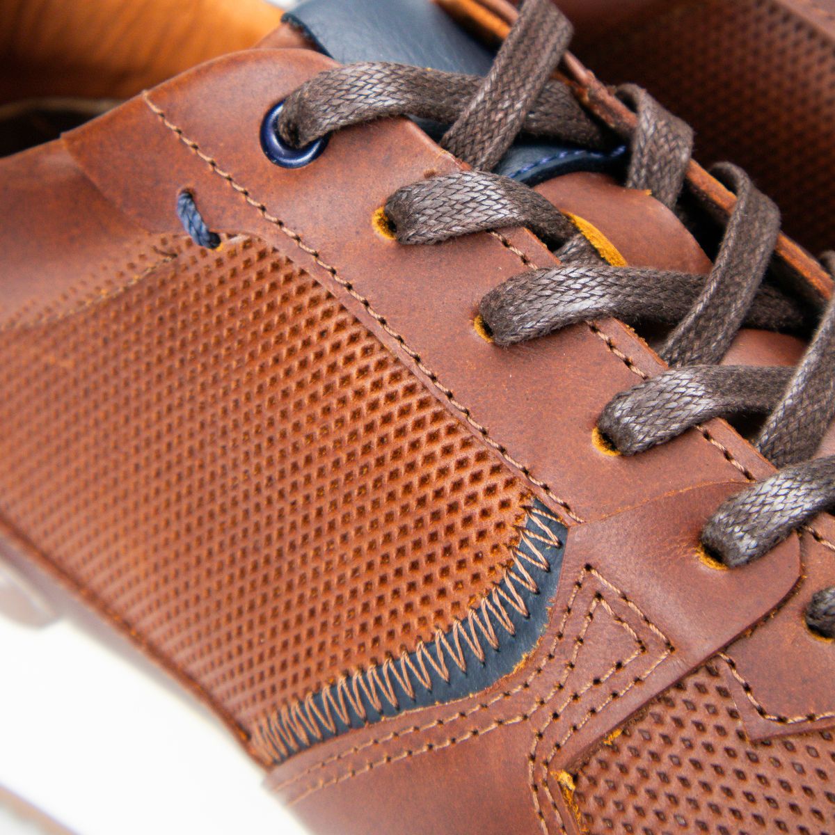 Zapato de Cuero 916 Color Miel Caramelo