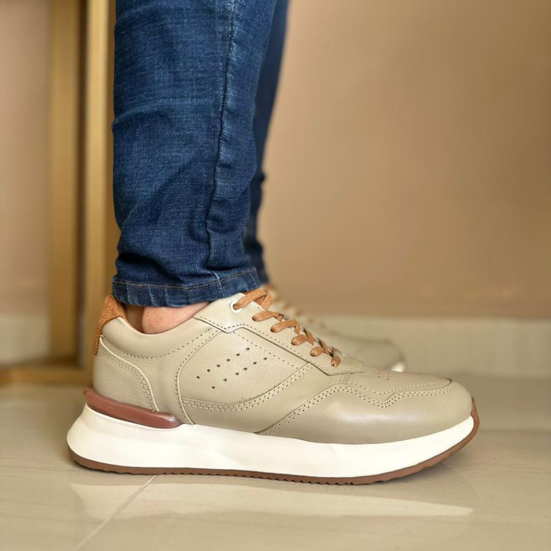 Zapato en Cuero Bucagala Color BEIS con Miel