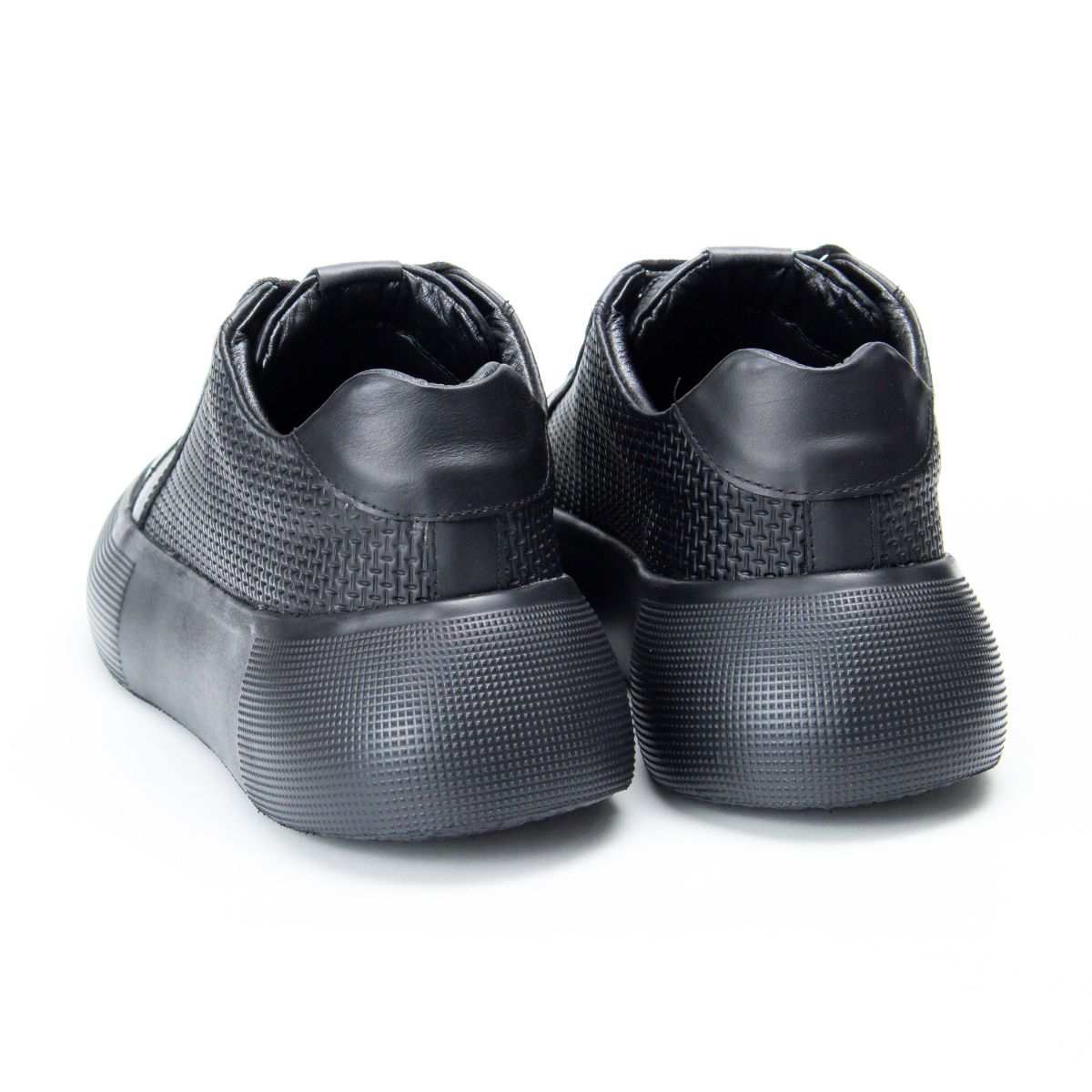 Zapato de Cuero 2026 Color  Negro  Mate