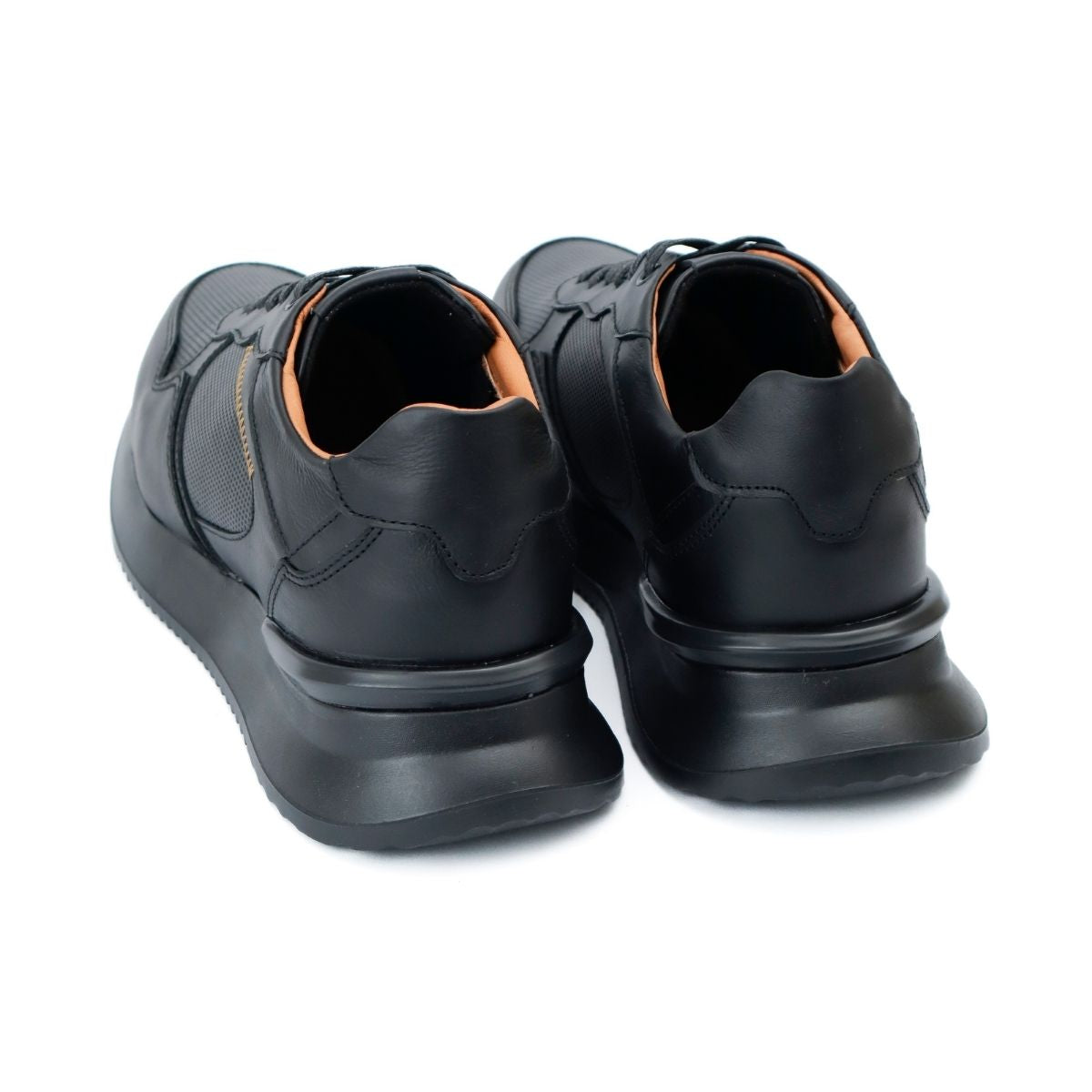 Zapato de Cuero Negro T-004
