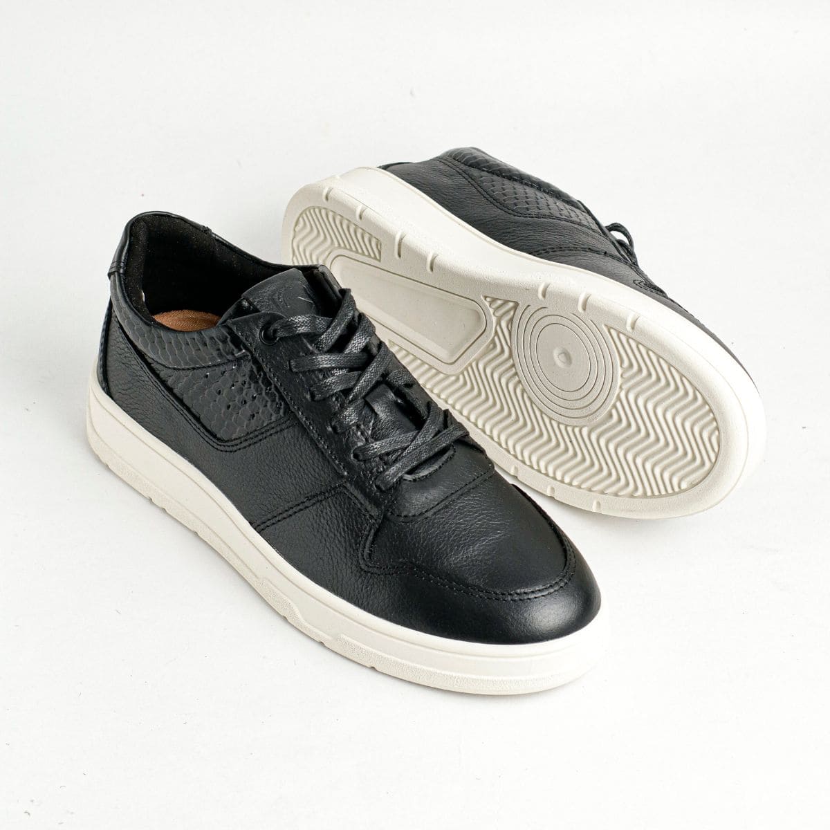 Zapato de Cuero 605 Color Negro