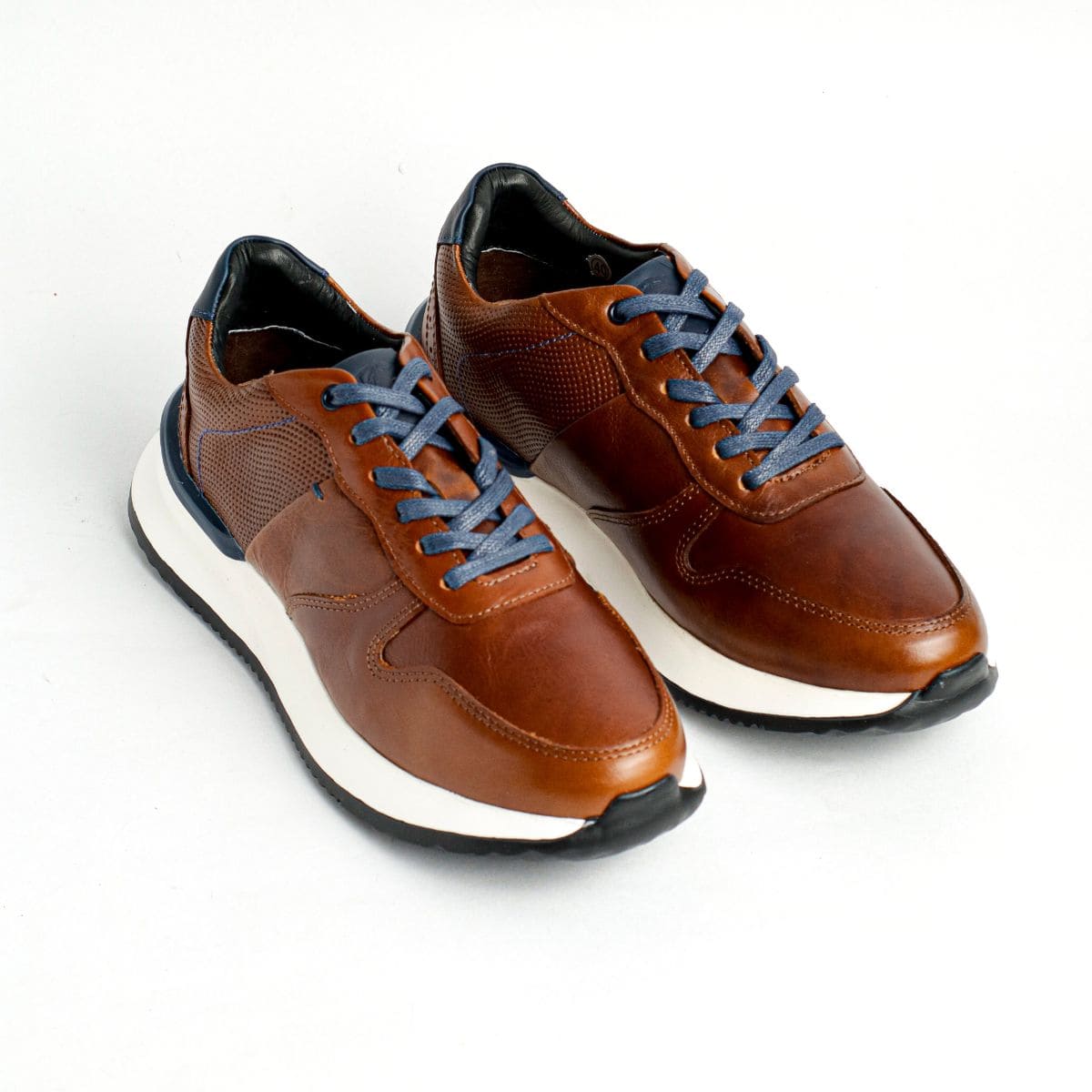 Zapato de Cuero D15 Color Miel Claro