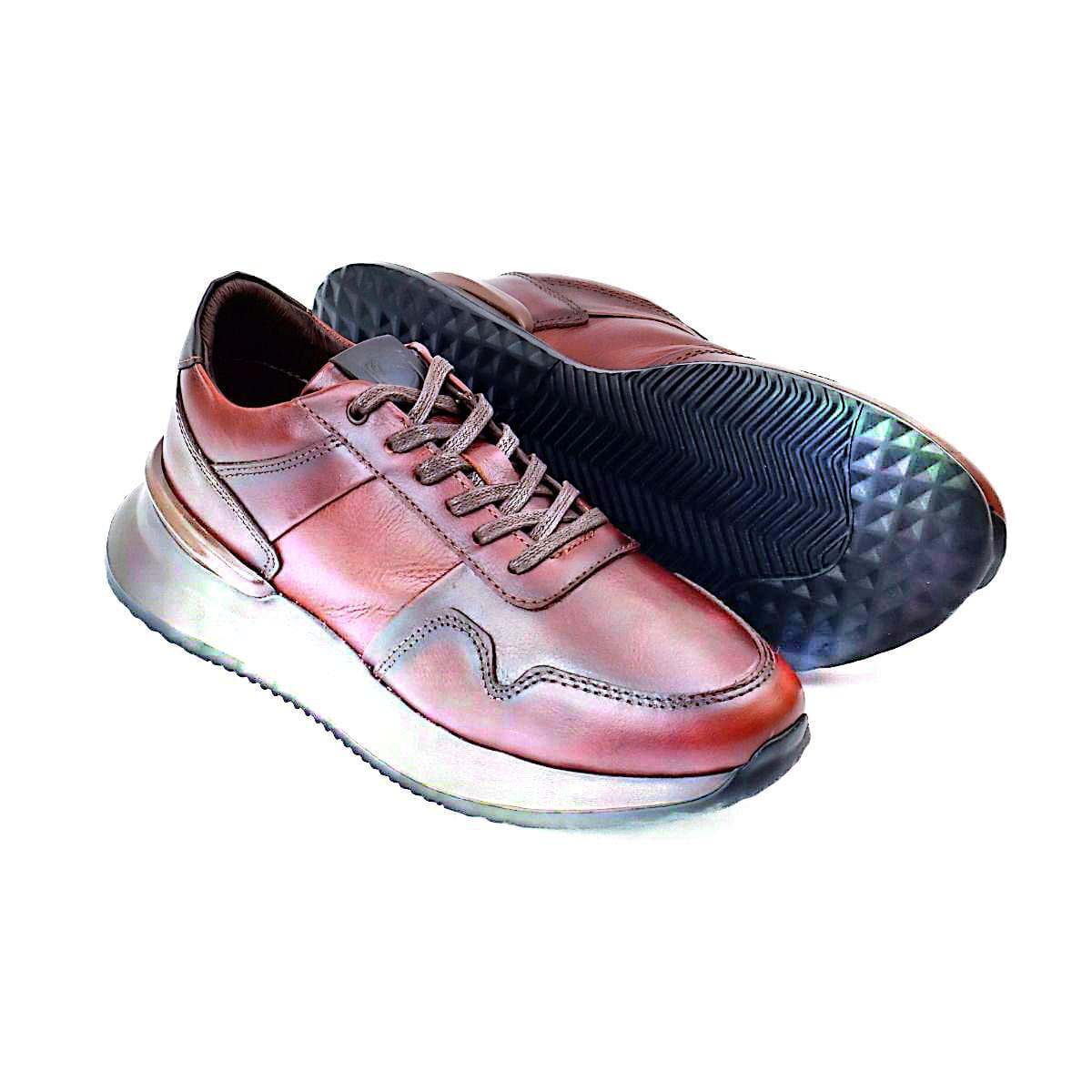 Zapato de Cuero T- 05 Color Vinotinto Con Degrade en Negro