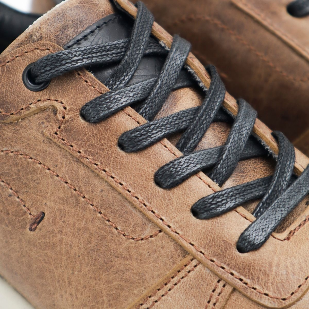 Zapato en Cuero 3315 Color Beige graso