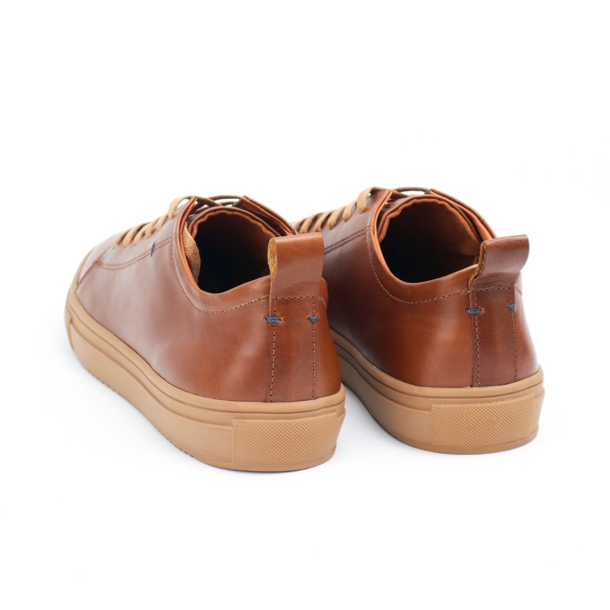 Zapato de Cuero B-85 Color Miel Crepe Brillante